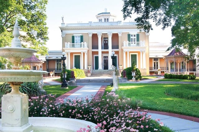 Belmont Mansion Entrance